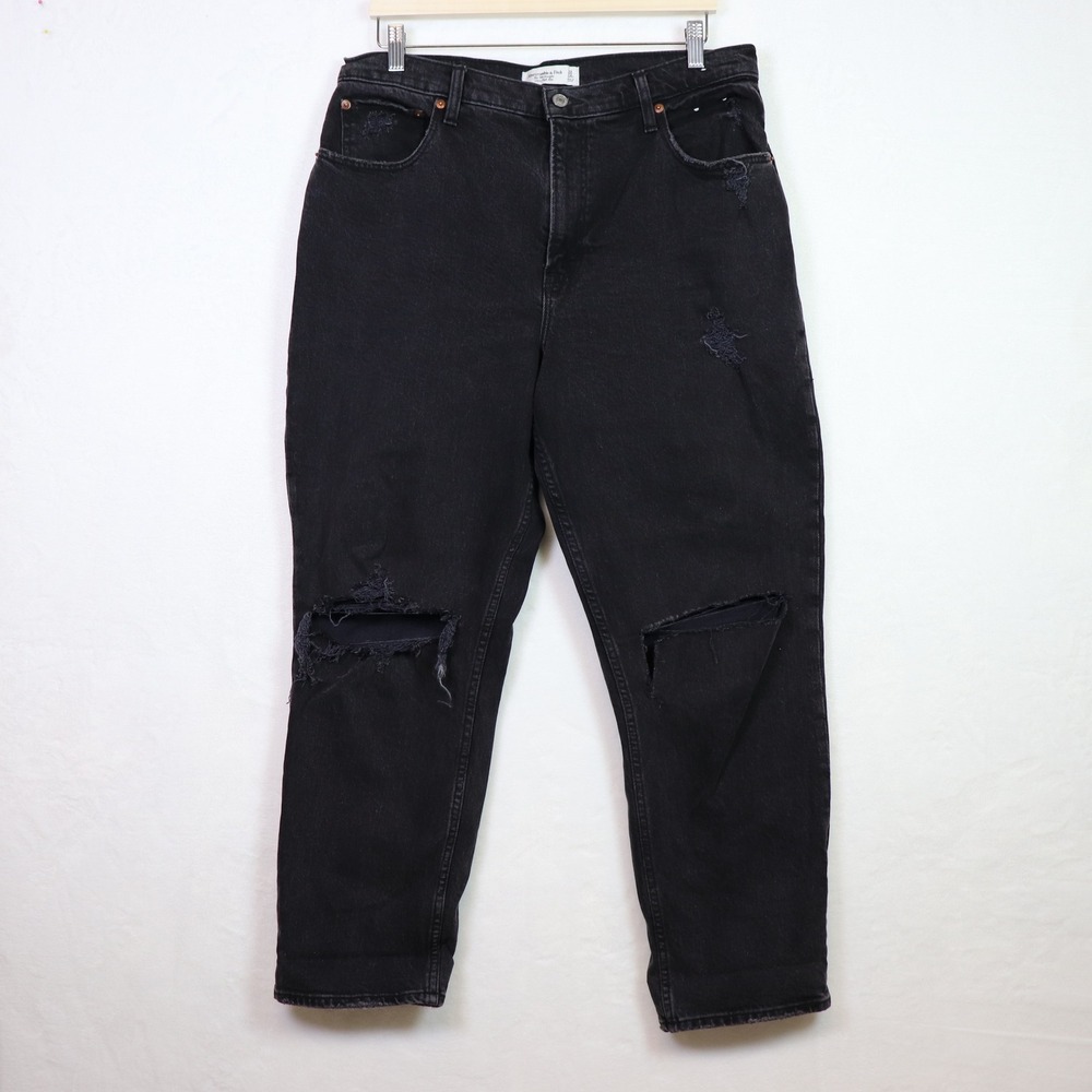 ABERCROMBIE & FITCH Black‎ 90s Straight Ultra High Rise Distressed Jeans 32/14s